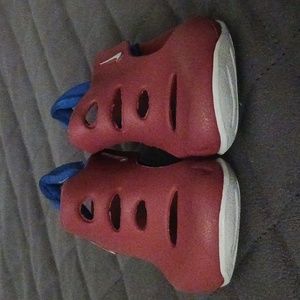 Nike baby sandals